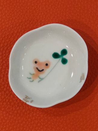 『豆皿　ピンクかえる』新作入荷のお知らせ